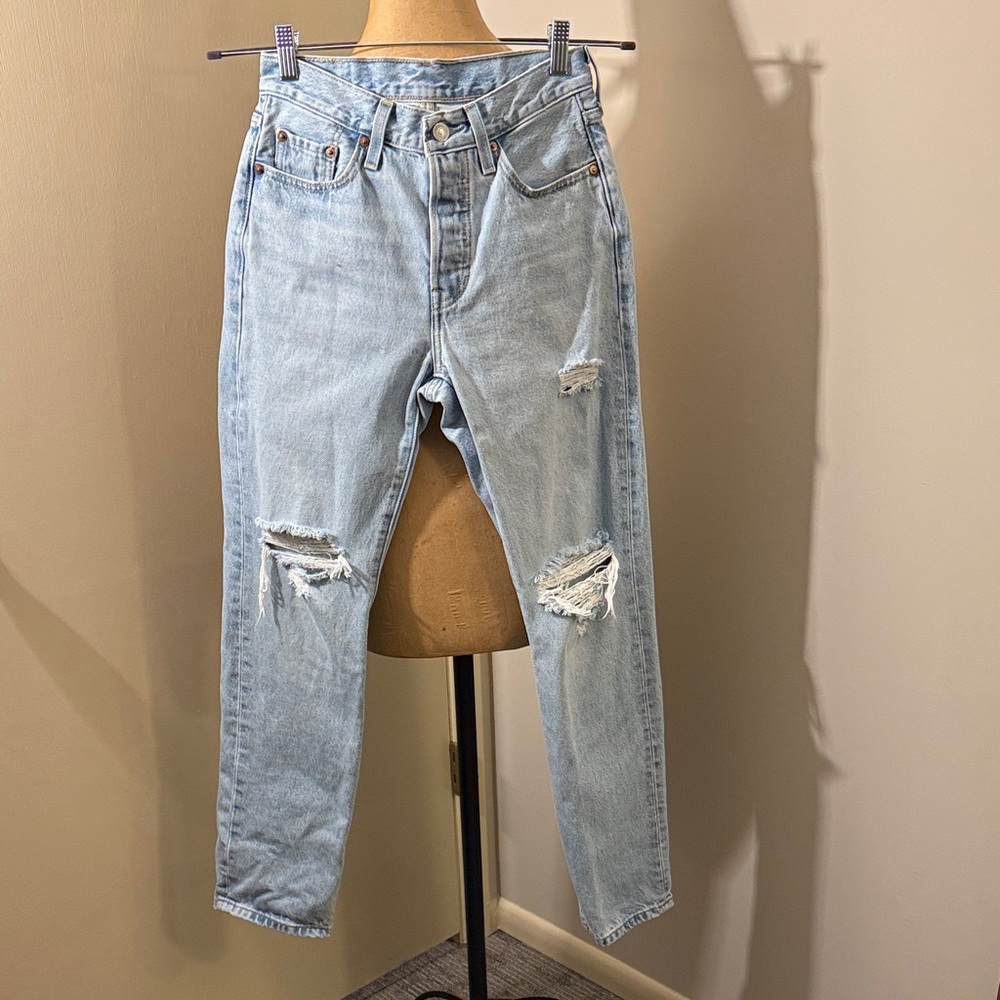 Levi's Light Blue High Rise Distressed Jeans